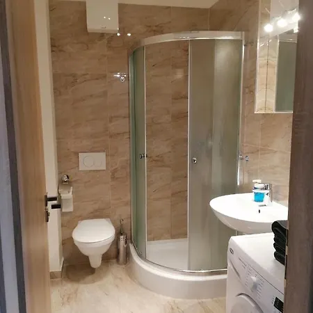 Appartement Brand New # 45 With Free Parking In The Center