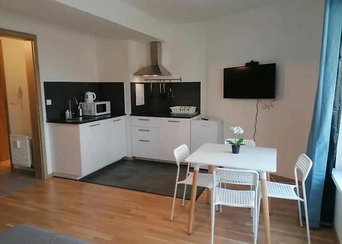 Apartment Brand New # 45 With Free Parking In The Center *